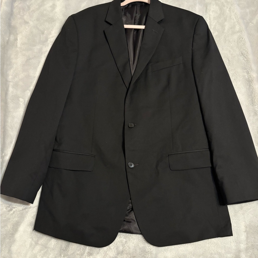 Men’s Michael Kors Suit Like New Condition 42L